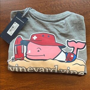 NWT Vineyard Vines Gray lifegaurd Graphic T-Shirt